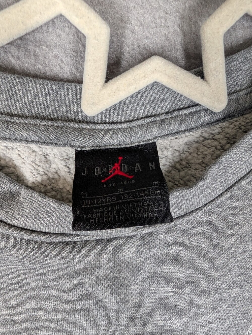 Jordan Boys Medium 10/12 Heather Gray Jumpman Crewneck Sweatshirt Pullover Youth - Picture 4 of 7